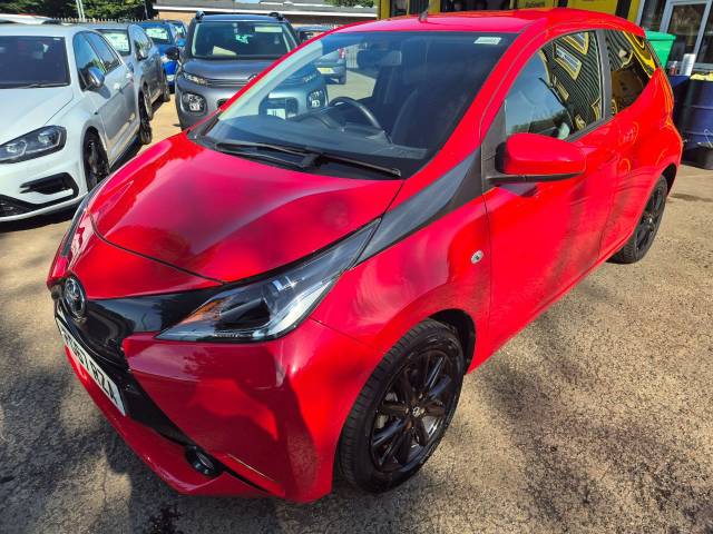 Toyota Aygo 1.0 VVT-i X-Style 5dr Hatchback Petrol Red