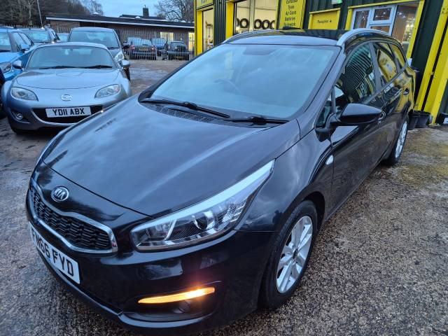 Kia Ceed 1.4 SR7 5dr Estate Petrol Black