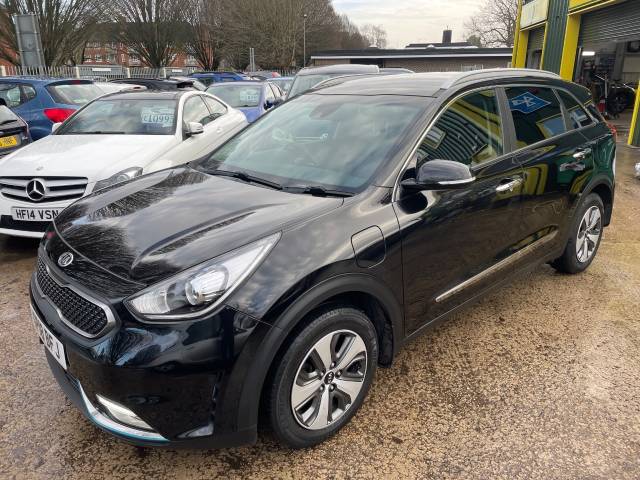 Kia Niro 1.6 GDi PHEV 3 5dr DCT Estate Petrol / Electric Hybrid Black